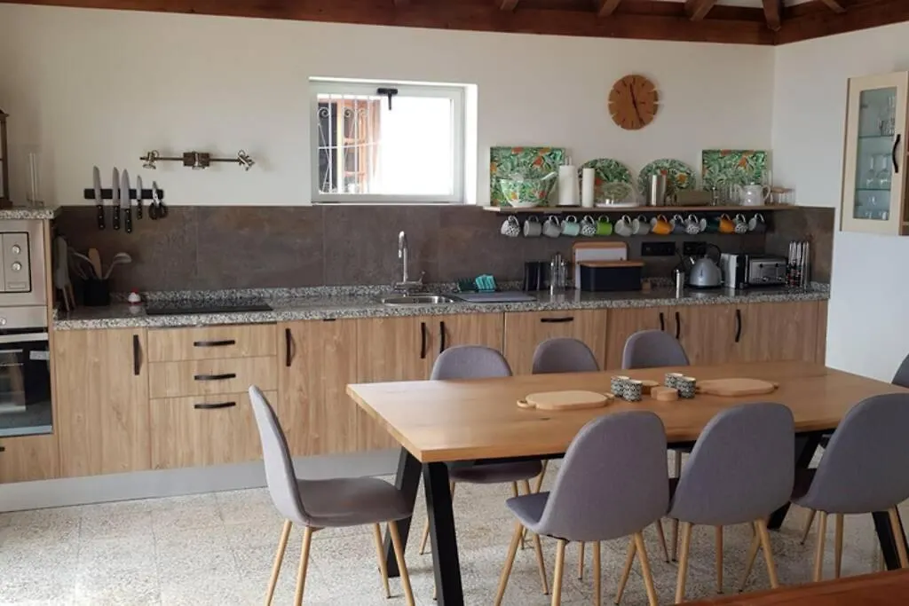 Casa Vina: A Spectacular Away From It All Holiday La Orotava 0*,  Spain